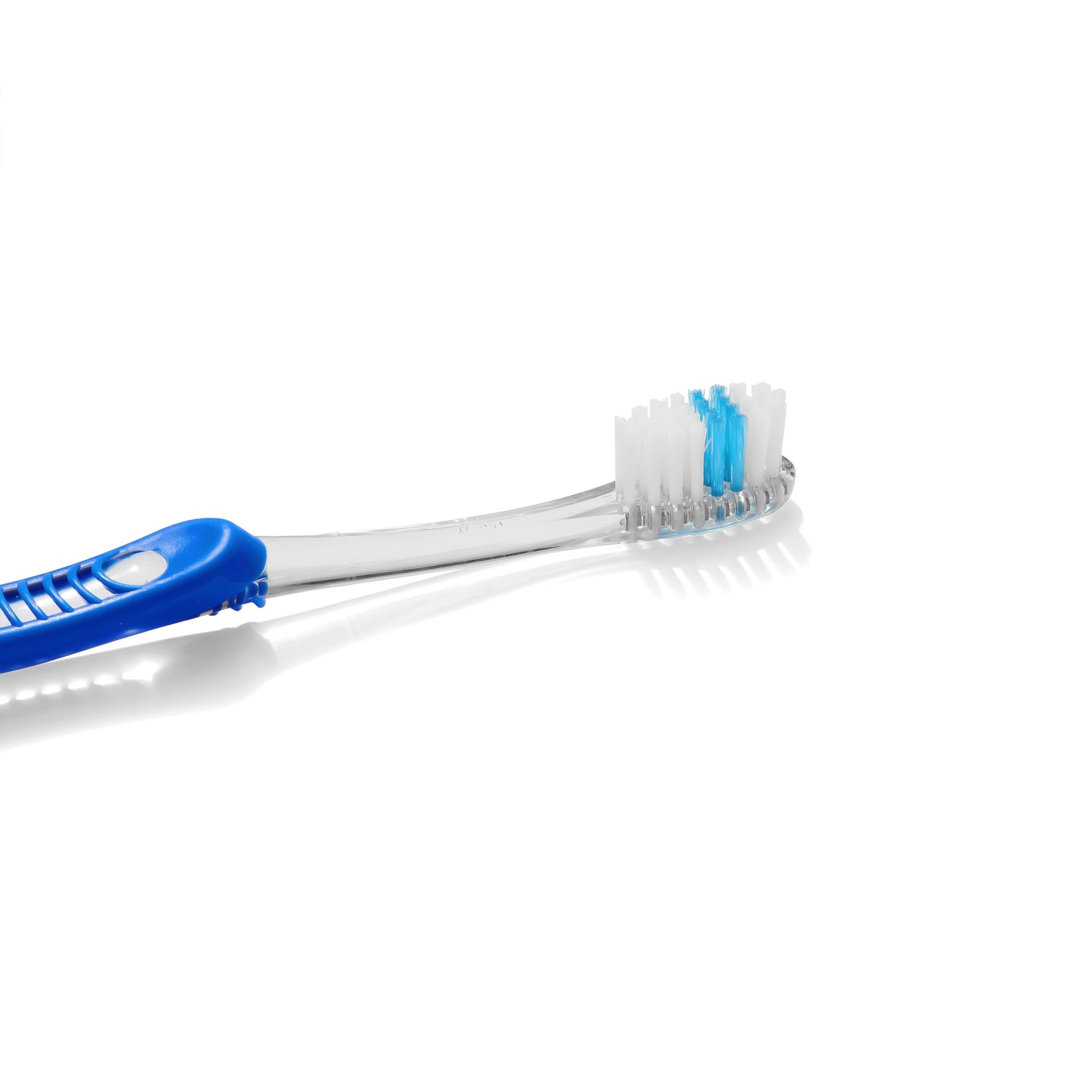 Oral-B Indicator 30 Toothbrush: Ultra-Compact Head, Soft Bristles